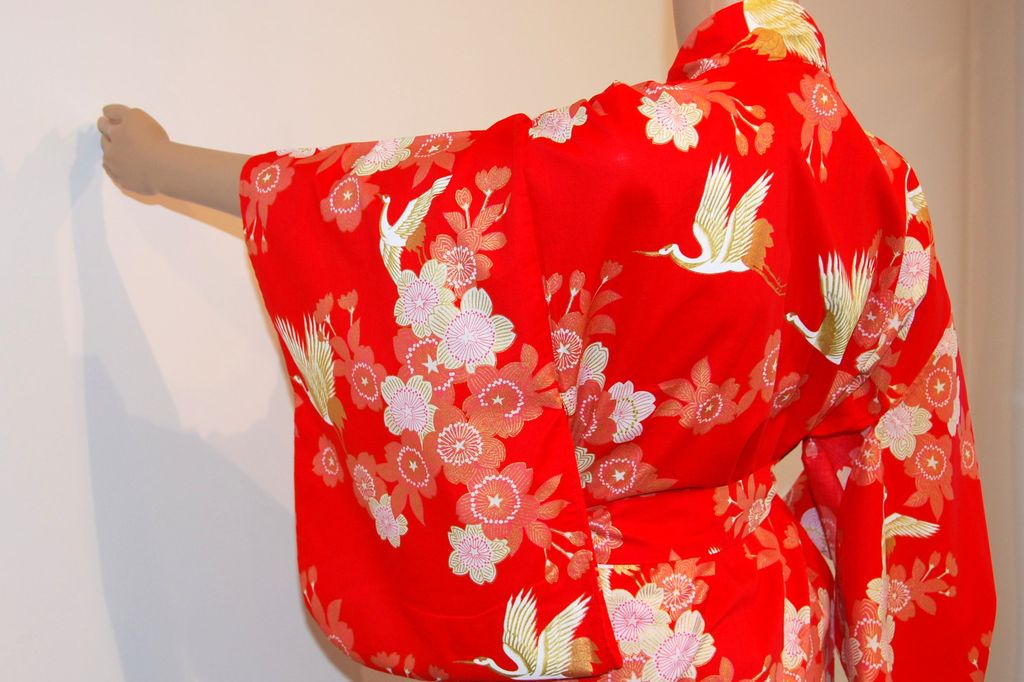 Fashion-Yukata - Cherry Blossoms & Crane - rot