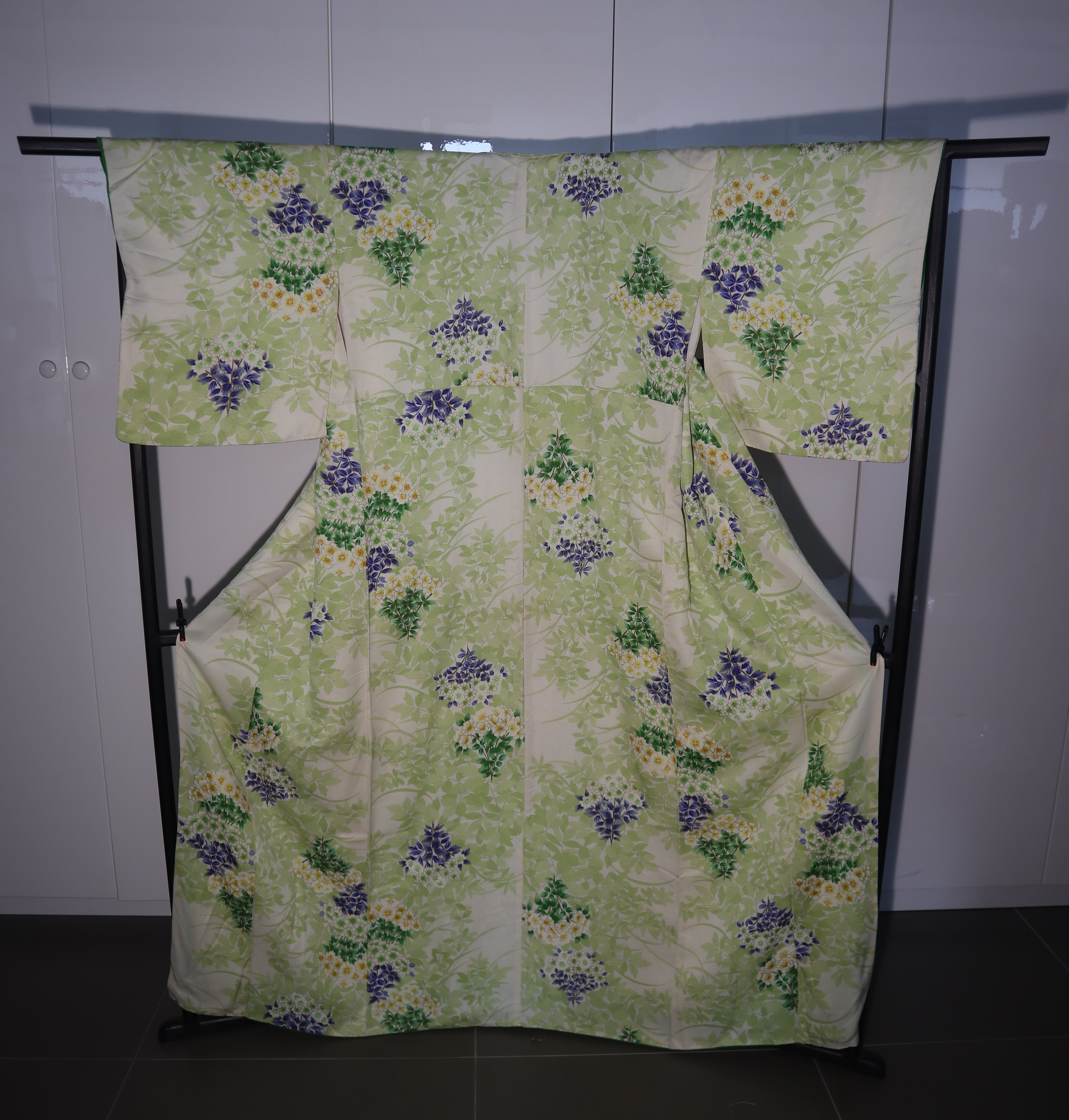 Vintage Kimono Damen - grün/blau mit Blumen
