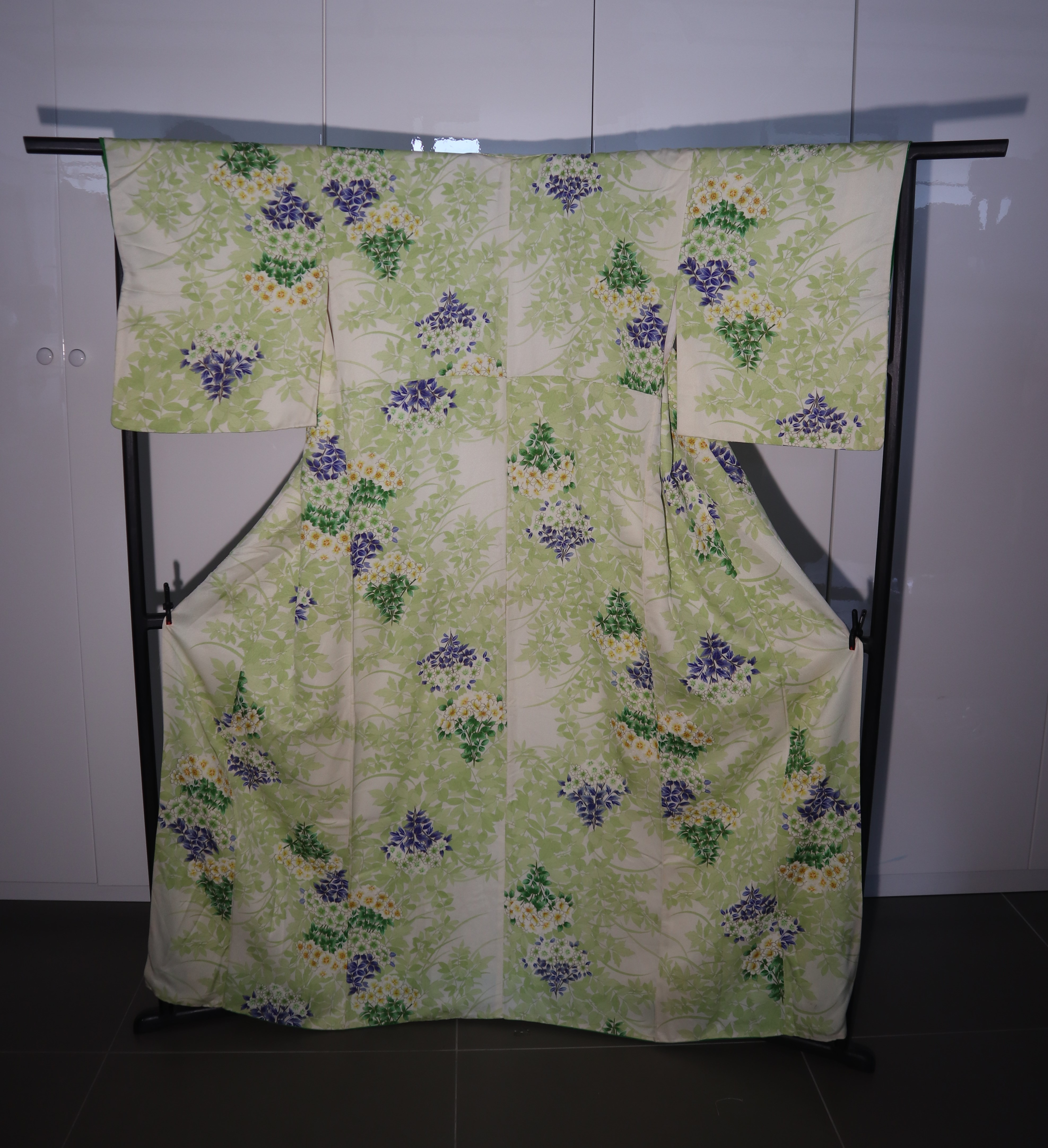 Vintage Kimono Damen - grün/blau mit Blumen